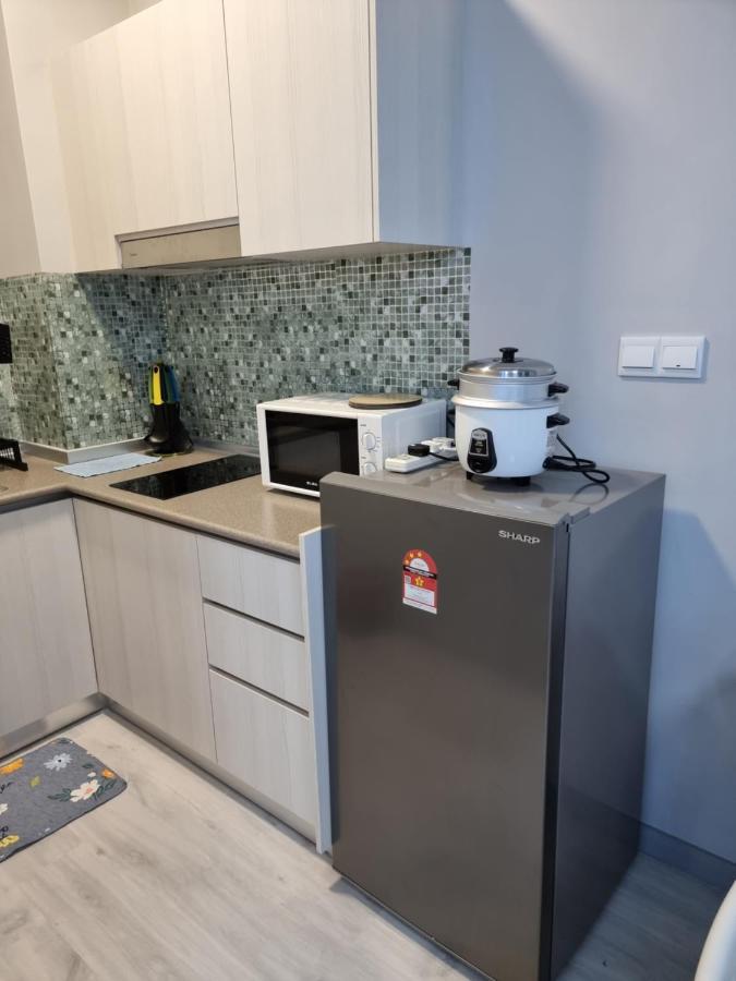 Nana Homestay - Jesselton Quay Kota Kinabalu Bagian luar foto